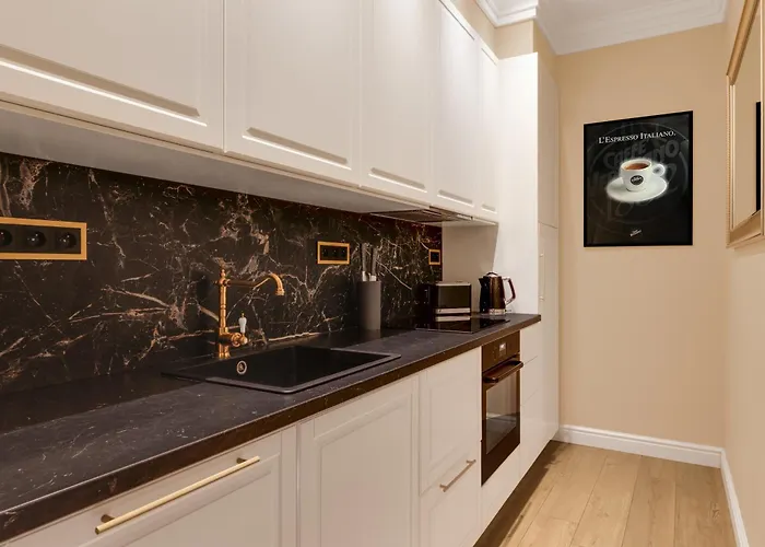 Rome City Center Apartment II